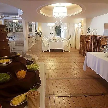 فندق مبيت وإفطار Pokoje Amore Residence بوتسك